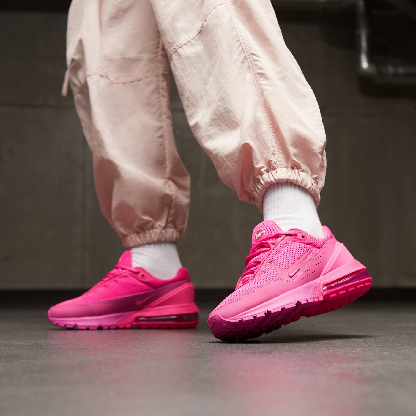 Giay Nike Air Max Pulse 'Fierce Pink' FD6409-600