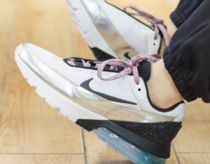 Giay Nike Air Max Pulse 'Have A Nike Day' FN8885-101