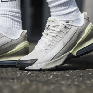 Giay Nike Air Max Pulse Roam ‘Stone Light Bone’ DZ3544-200