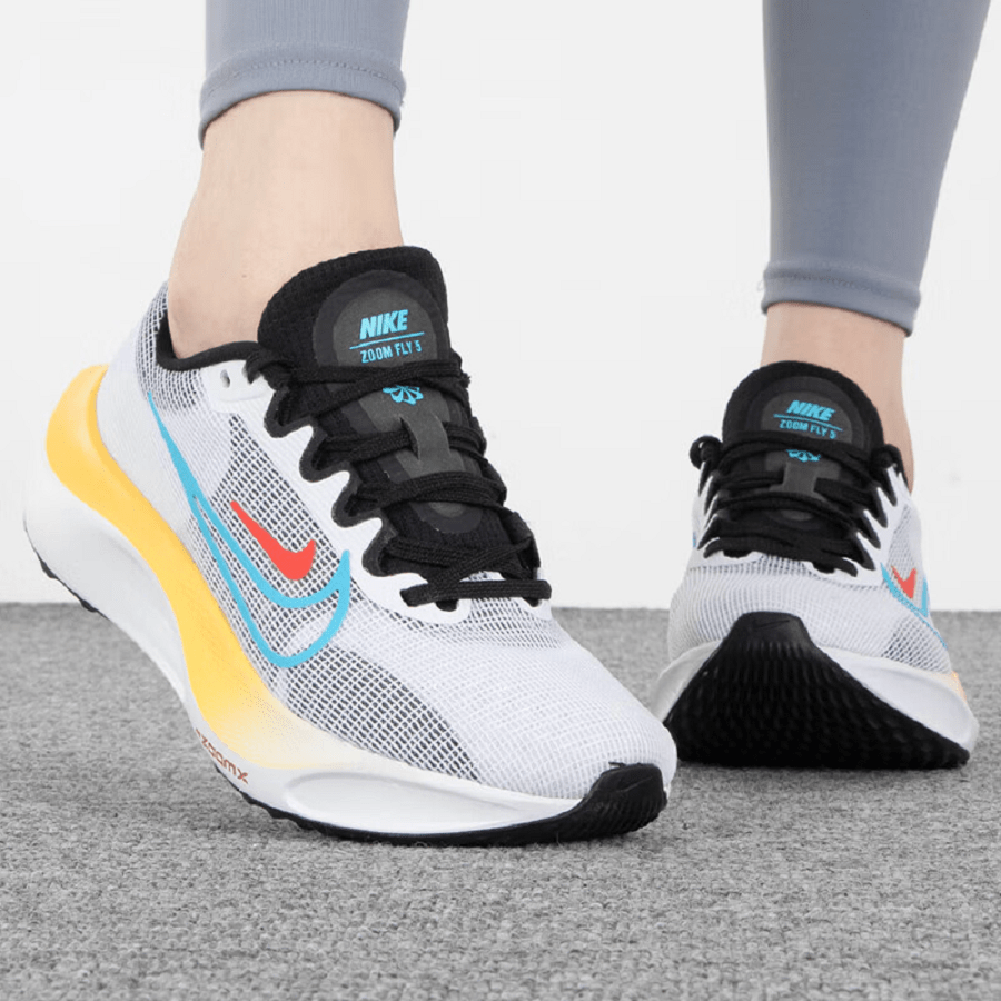 Giay Nike Zoom Fly 5 'Black' DM8974-002