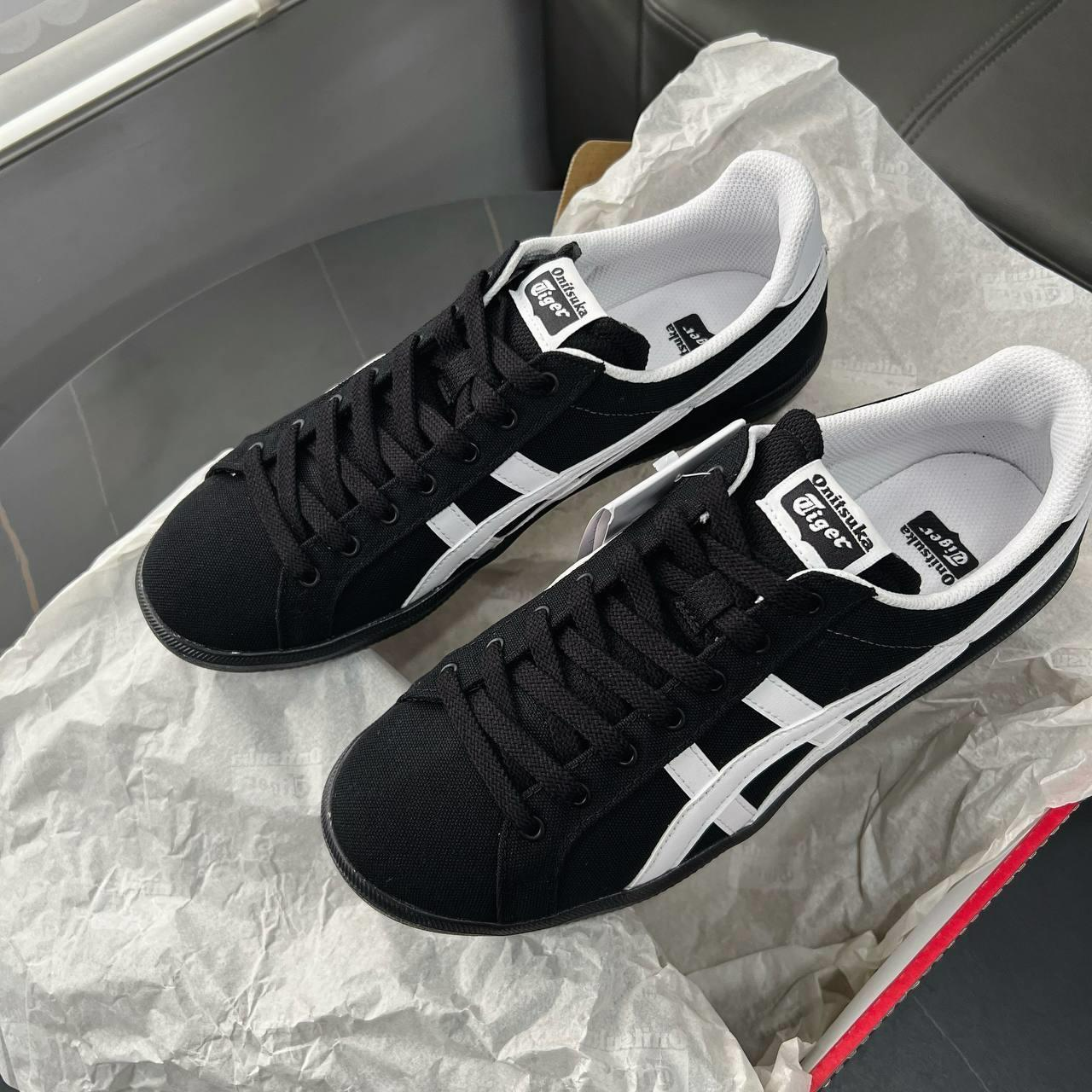 Giay Onitsuka Tiger DD Trainer 'Black White' 1183B479-001