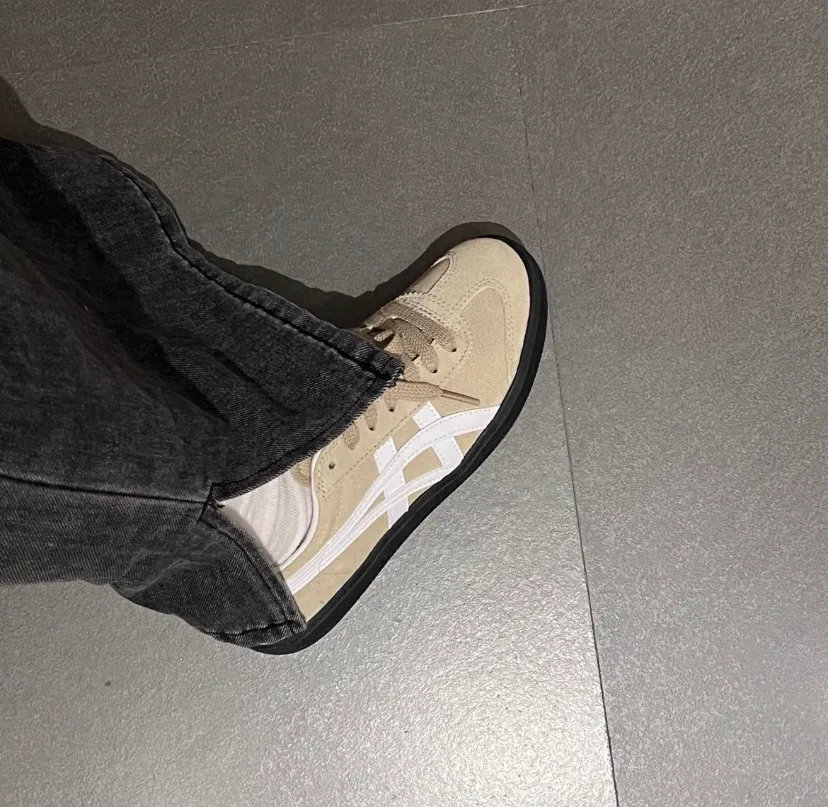 Giay Onitsuka Tiger Tokuten 'Beige White Black' 1183A907-203