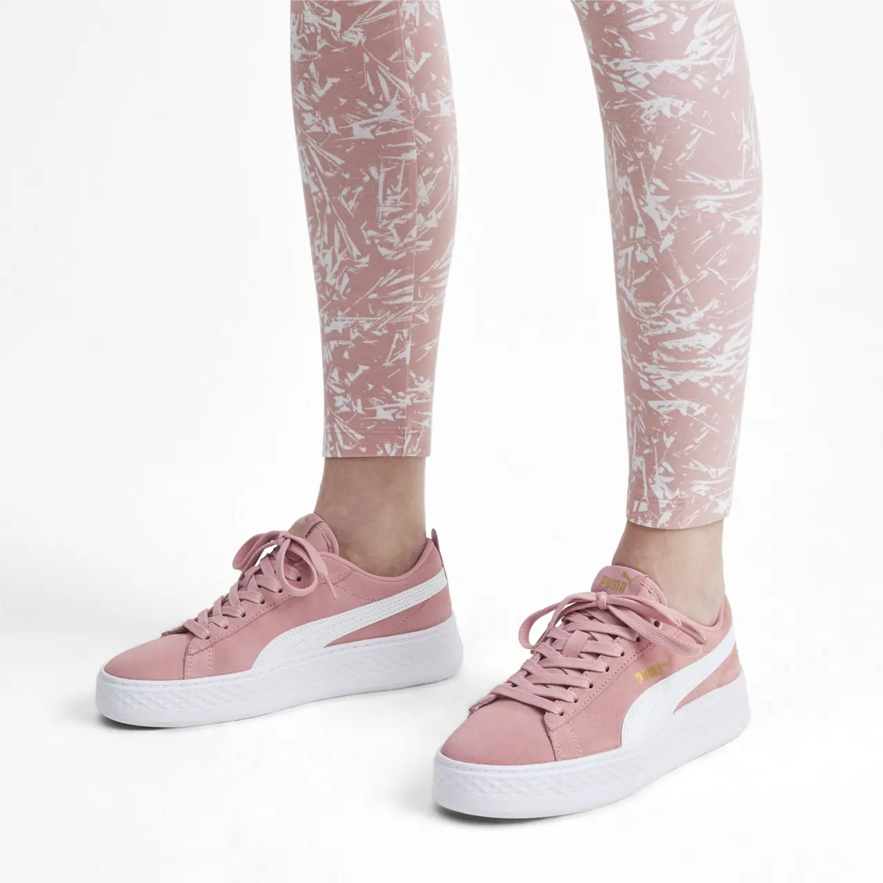 Giay Puma Smash Platform SD 'Bridal Rose' 366488-10