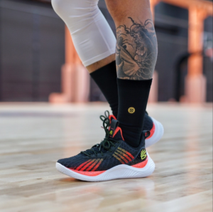 Giay Under Armour Curry 10 'Iron Sharpens Iron' 3025628-001