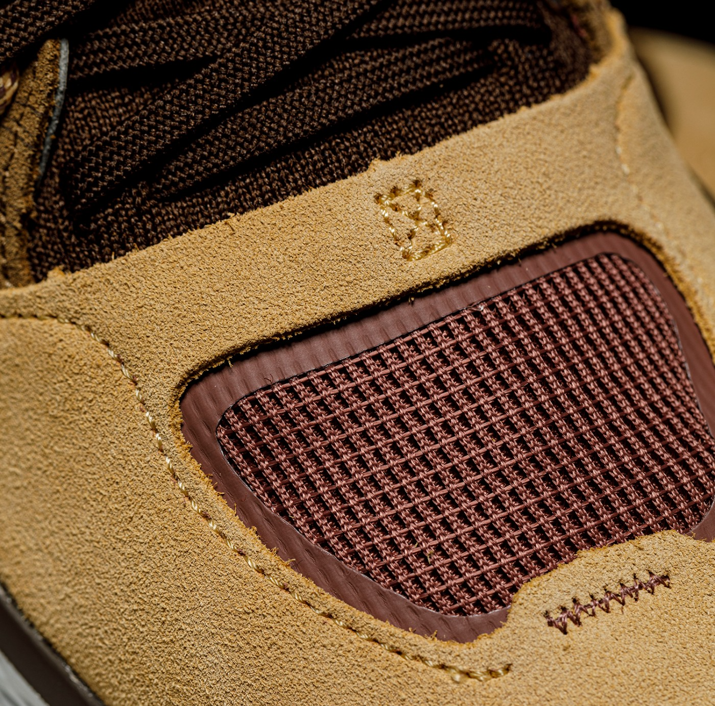 Giay Under Armour Curry Flow Cozy 'Mesa Yellow Coyote' 3023815-700