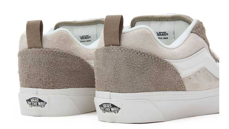 Giay Vans Knu Skool 'Hairy Suede' VN0009QCCNP