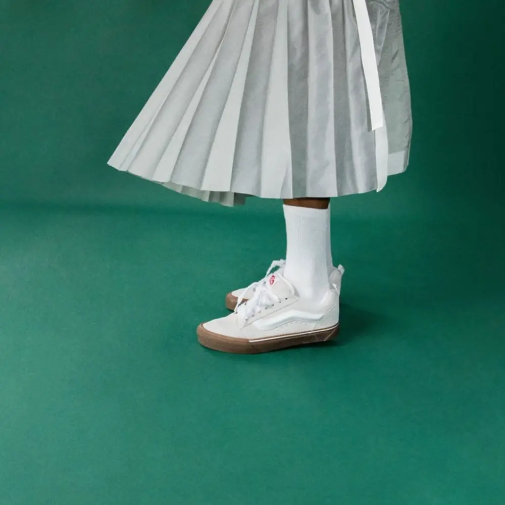 Giay Vans Knu Skool 'White' VN0009QCWHT