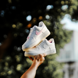 Giay Nike Air Force 1 Low 'UV Swooshes' FZ5531-111