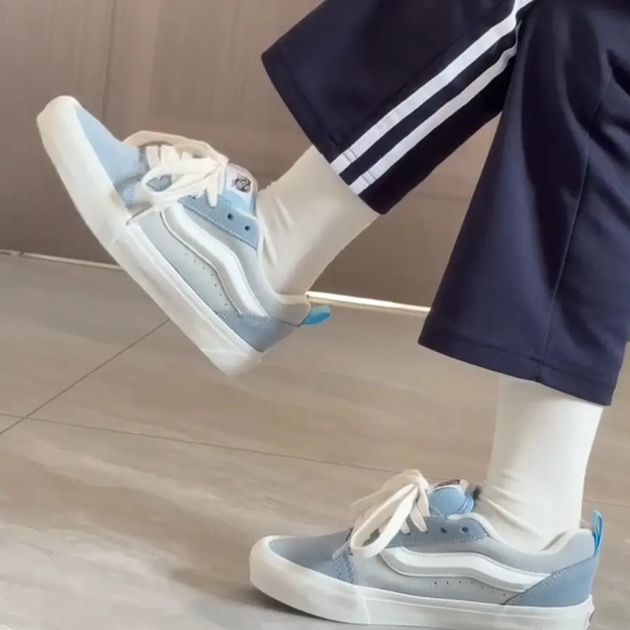 Giay Vans Knu Skool Hairy 'Sky Blue' VN0009QCSKY