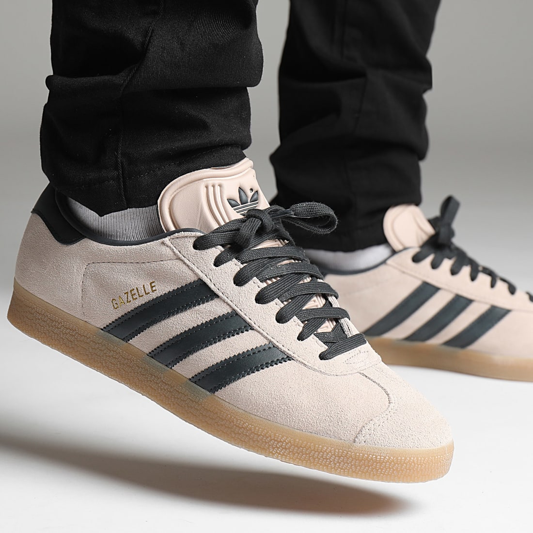 Giay Adidas Originals Gazelle 'Wonder Taupe Indigo' IG6199