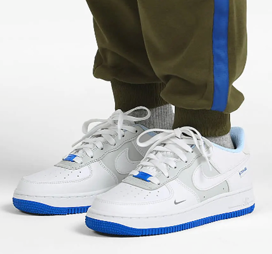 Giay Nike Air Force 1 LV8 'Just Stitch It' FB1844‑111