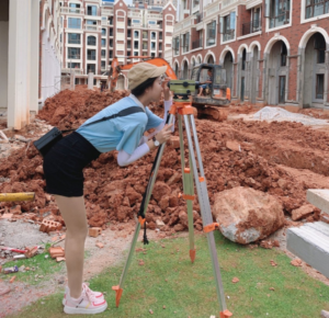 Giay Nike Air Force 1 Low LX 'Silt Red' DD0226-600