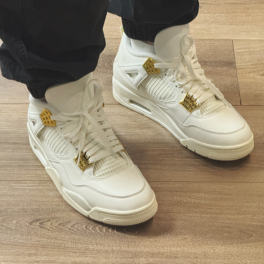 Giay Nike Air Jordan 4 'Sail Metallic Gold' AQ9129-170