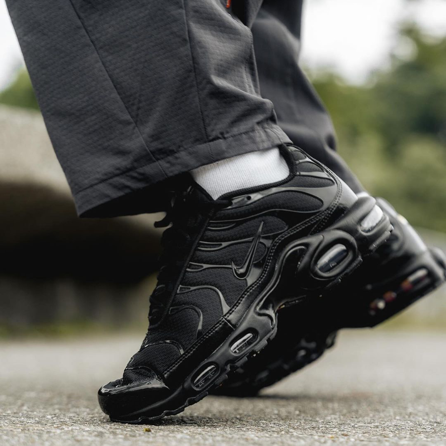 Giày Nike Air Max Plus 'Triple Black' 604133-050 - Ảnh 5