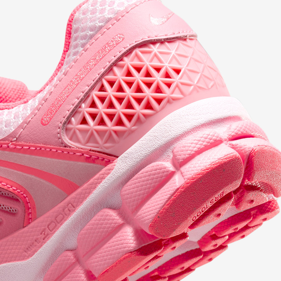 Giay Nike Air Zoom Vomero 5 'Barbie' FQ0257-666