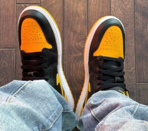 Giay Nike Air Jordan 1 Low 'Yellow Ochre' 553558-072