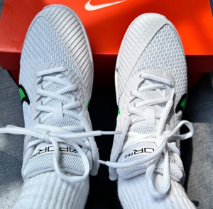 Giay Nike Court Air Zoom Vapor Pro 2 'White Poison Green' DR6191-105