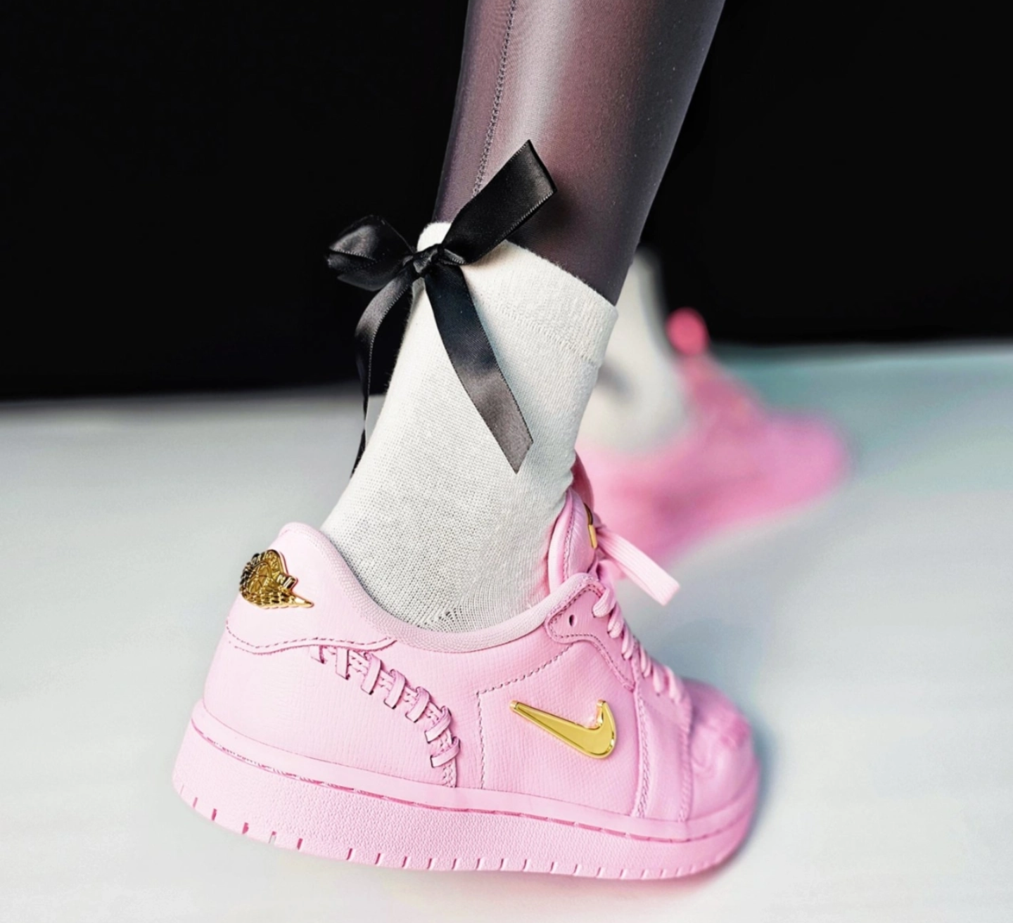 Giay Nike Air Jordan 1 Low Method Of Make 'Pink' FN5032-600