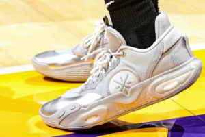 Giay Lining Wade All City 12 'Sunshine State' ABAU015-10