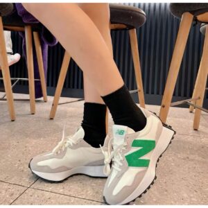 Giay New Balance 327 'White Green' WS327LG
