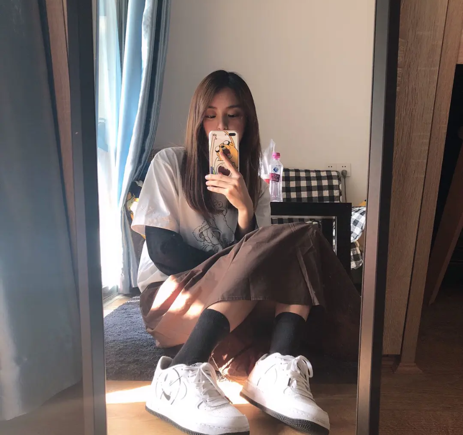 Giay Nike Air Force 1 Low 'Have A Nike Day' AV0742-100