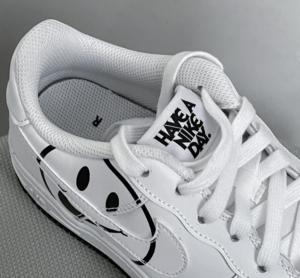 Giay Nike Air Force 1 Low 'Have A Nike Day' AV0742-100