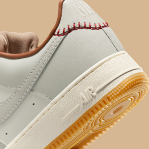 Giay Nike Air Force 1 Low 'Tassels Light Bone' HF5697-001