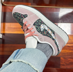 Giay Nike Air Jordan 1 Low GS 'Canvas Floral' FJ3445-001