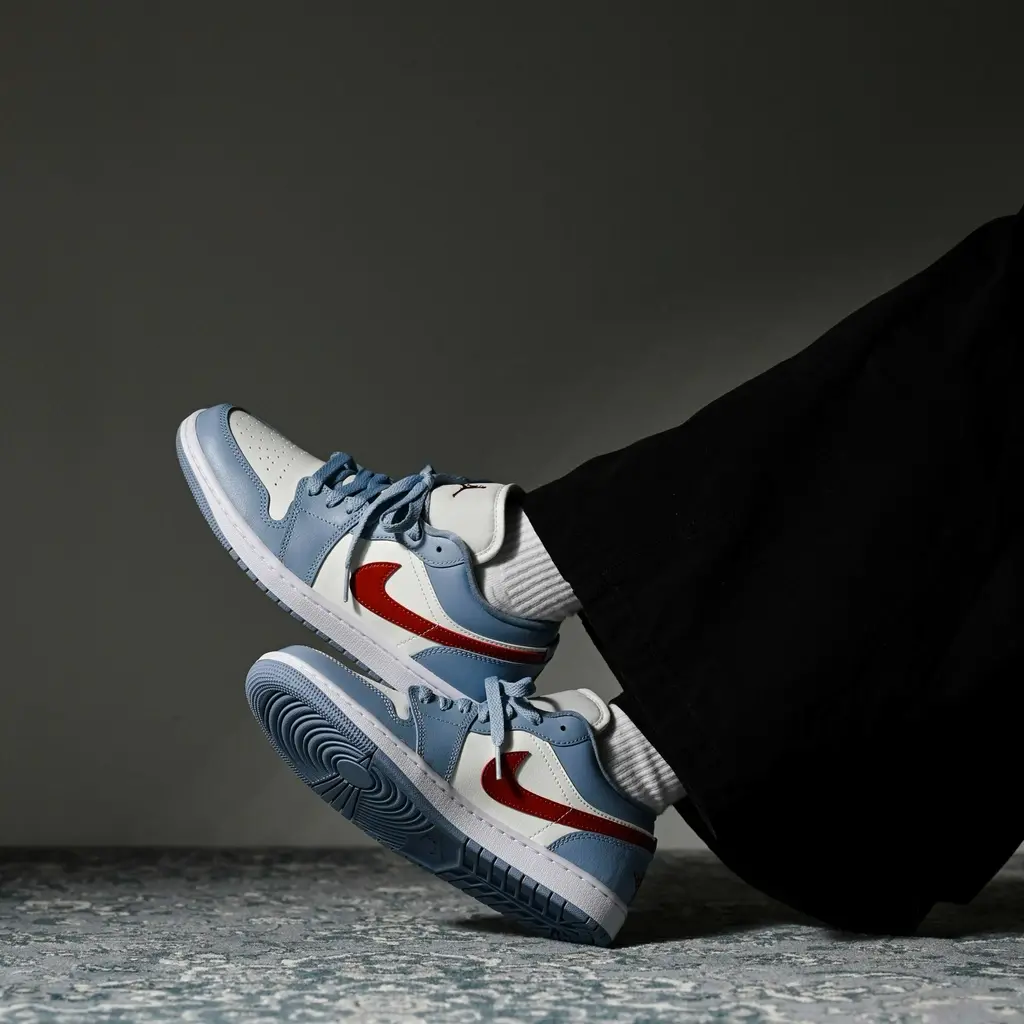 Giay Nike Air Jordan 1 Low 'Blue Whisper' DC0774-164