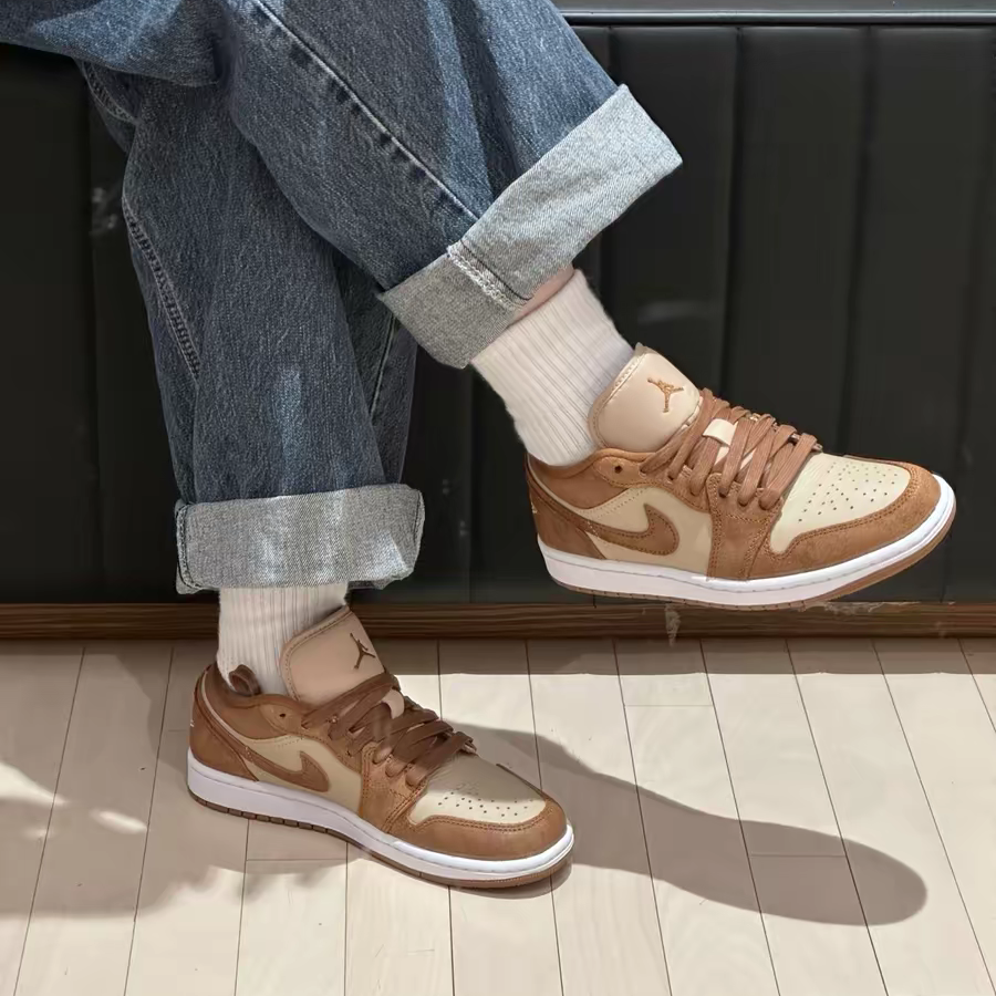 Giay Nike Air Jordan 1 Low SE ‘Brown’ FJ3453-200