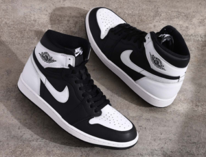 Giay Nike Air Jordan 1 Retro High OG 'Black White' DZ5485-010