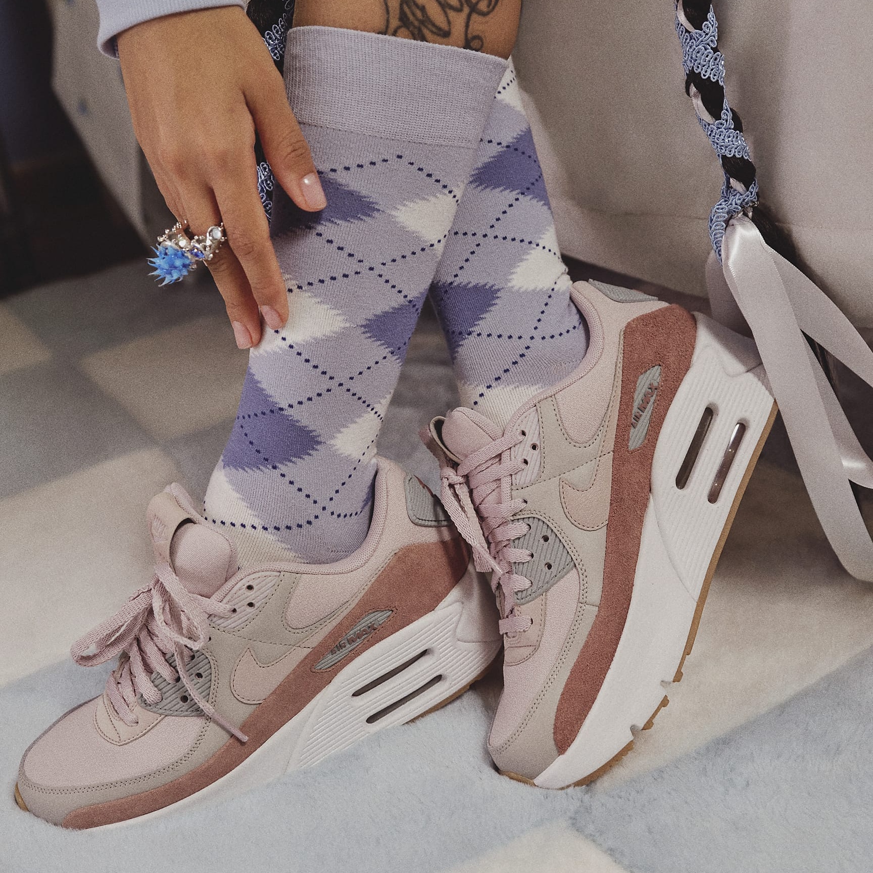 Giay Nike Air Max 90 LV8 'Smokey Mauve' FD4328-001