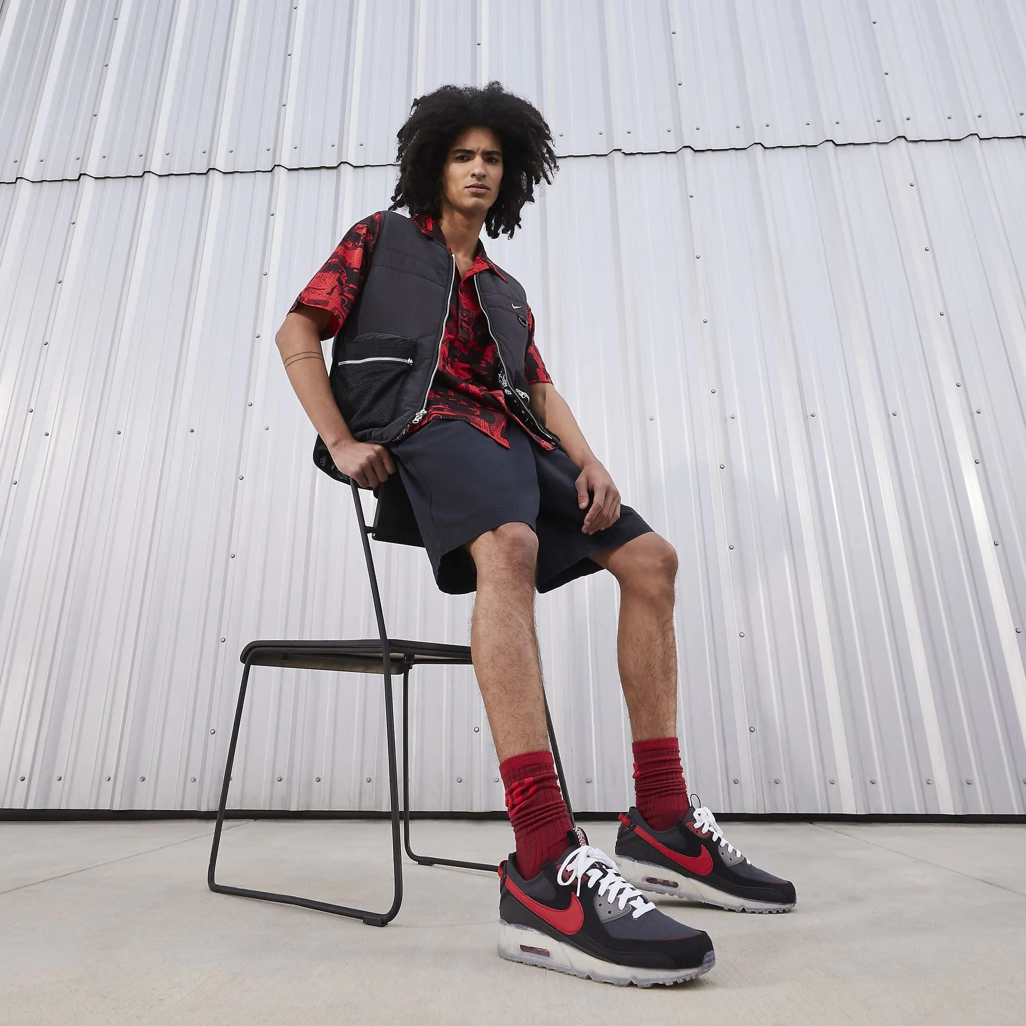 Giay Nike Air Max 90 Terrascape 'Black Red' DV7413-003