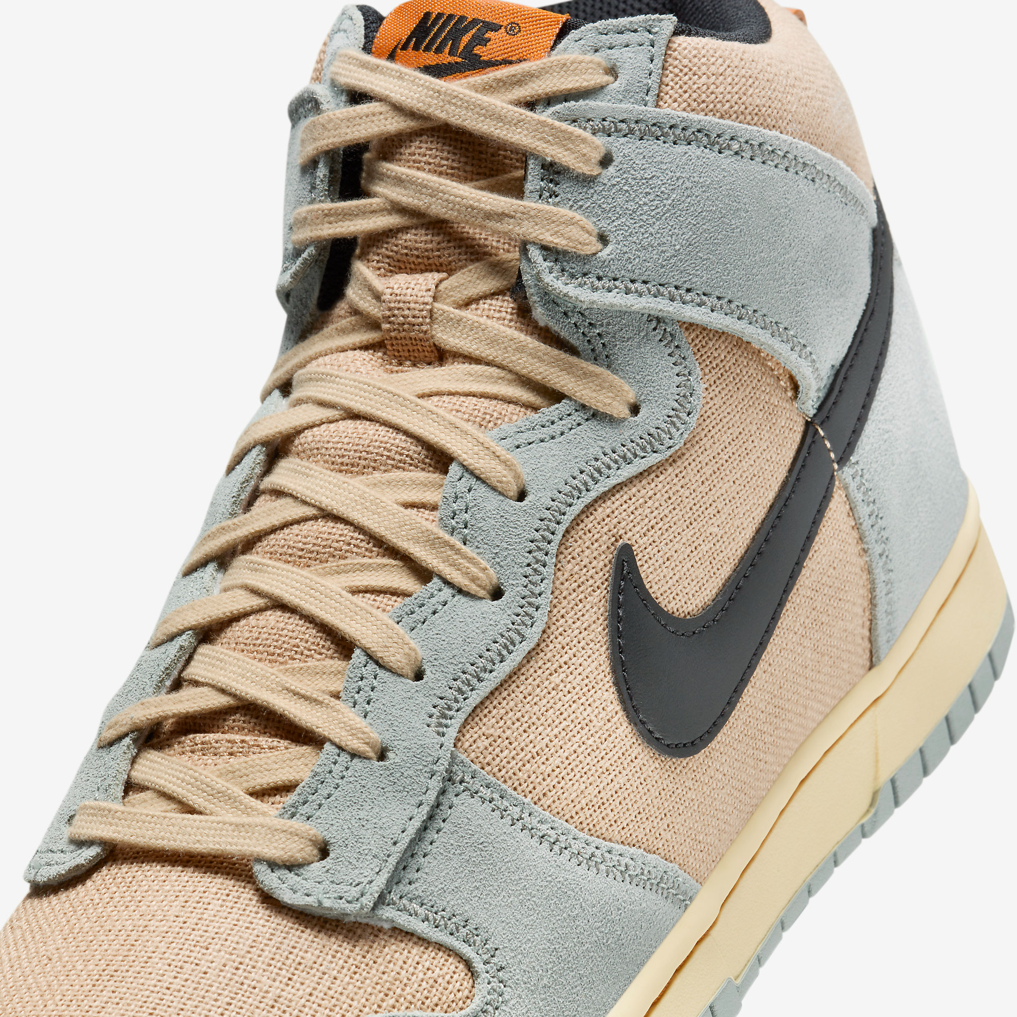 Giay Nike Dunk High SE 'Hemp Hoops' FJ4191-200