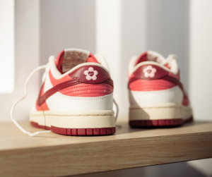Giay Nike Dunk Low 'Valentine's Day 2024 Alternate' HF0736-161