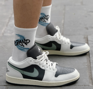 Giay Nike Jordan 1 Low 'Jade Smoke' DC0774-001