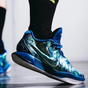 Giay Nike LeBron 21 'Abalone' FN0708-400