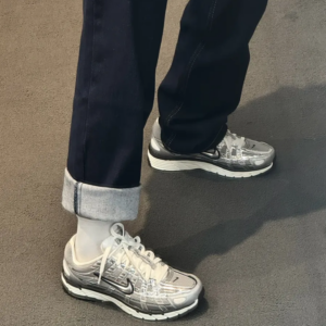 Giay Nike P-6000 'Metallic Silver' CN0149-001