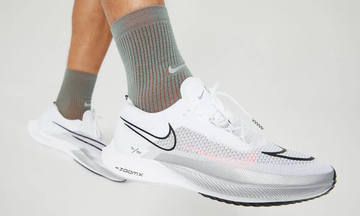 Giay Nike Streakfly 'White' DJ6566-101