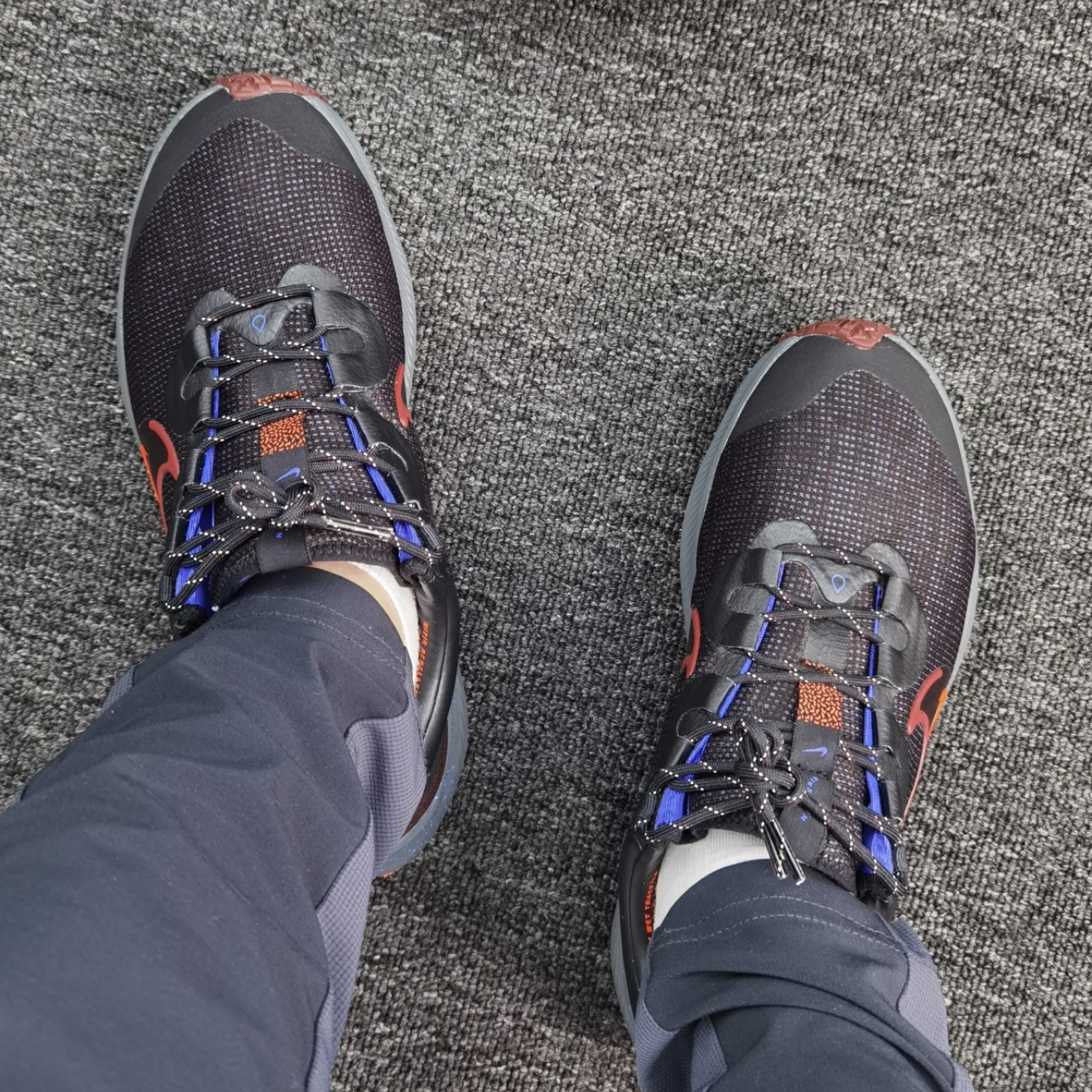 Giay Nike Winflo 8 Shield 'Bronze Eclipse Redstone' DC3727‑200