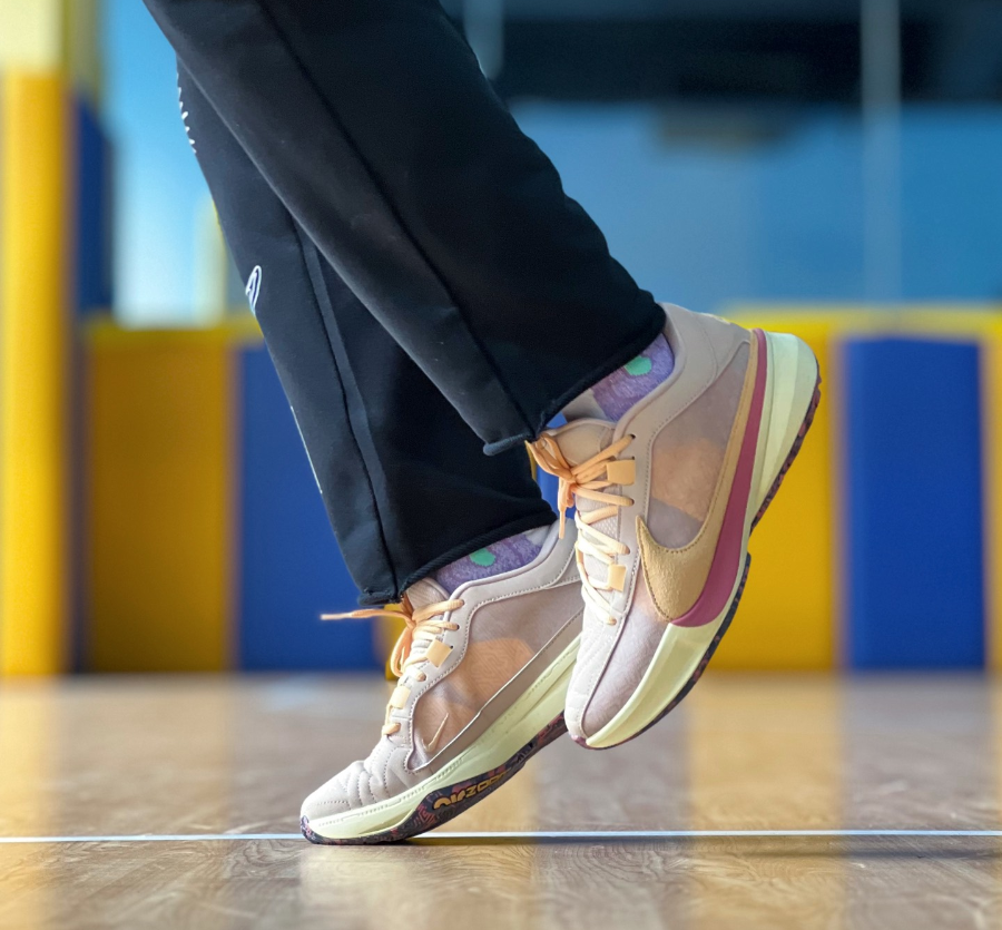 Giay Nike Zoom Freak 5 'Fossil Stone' DX4985‑200