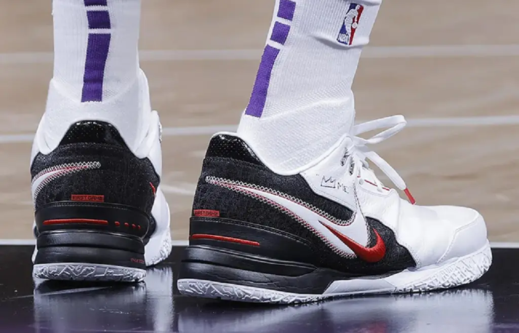 Giay Nike Zoom Lebron NXXT Gen AMPD 'First Game' FJ1566-100