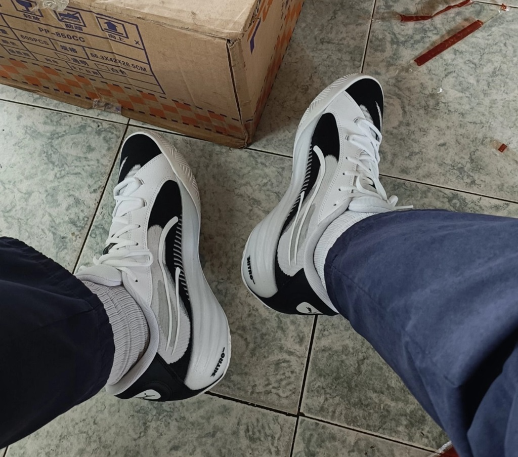 Giay Puma All‑Pro Nitro Low 'White Black' 379081‑06