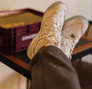 Giay Saucony Cross 90 'White Blue' S79035-15