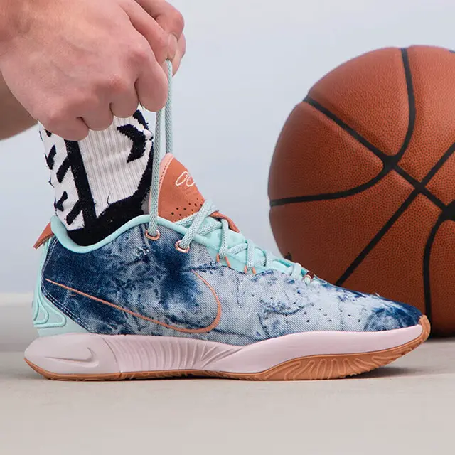 Giay Nike LeBron 21 'Aragonite' HF5466-300