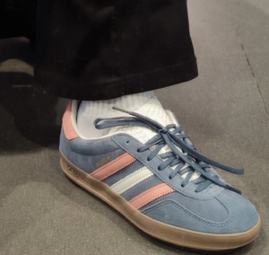 Giay Adidas Gazelle Indoor 'Blue Blink' IG1640