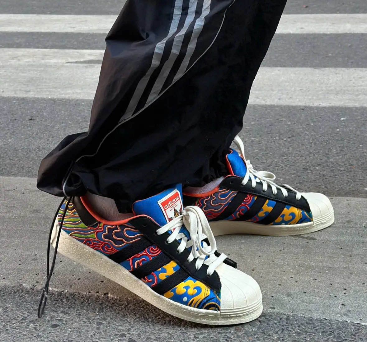 Giay Adidas Superstar 82 x Fefei Ruan 'Chinese New Year' ID3651