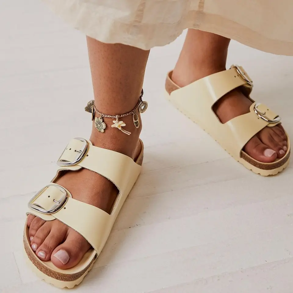 Dep Milano Big Buckle Natural Leather Patent 1024264