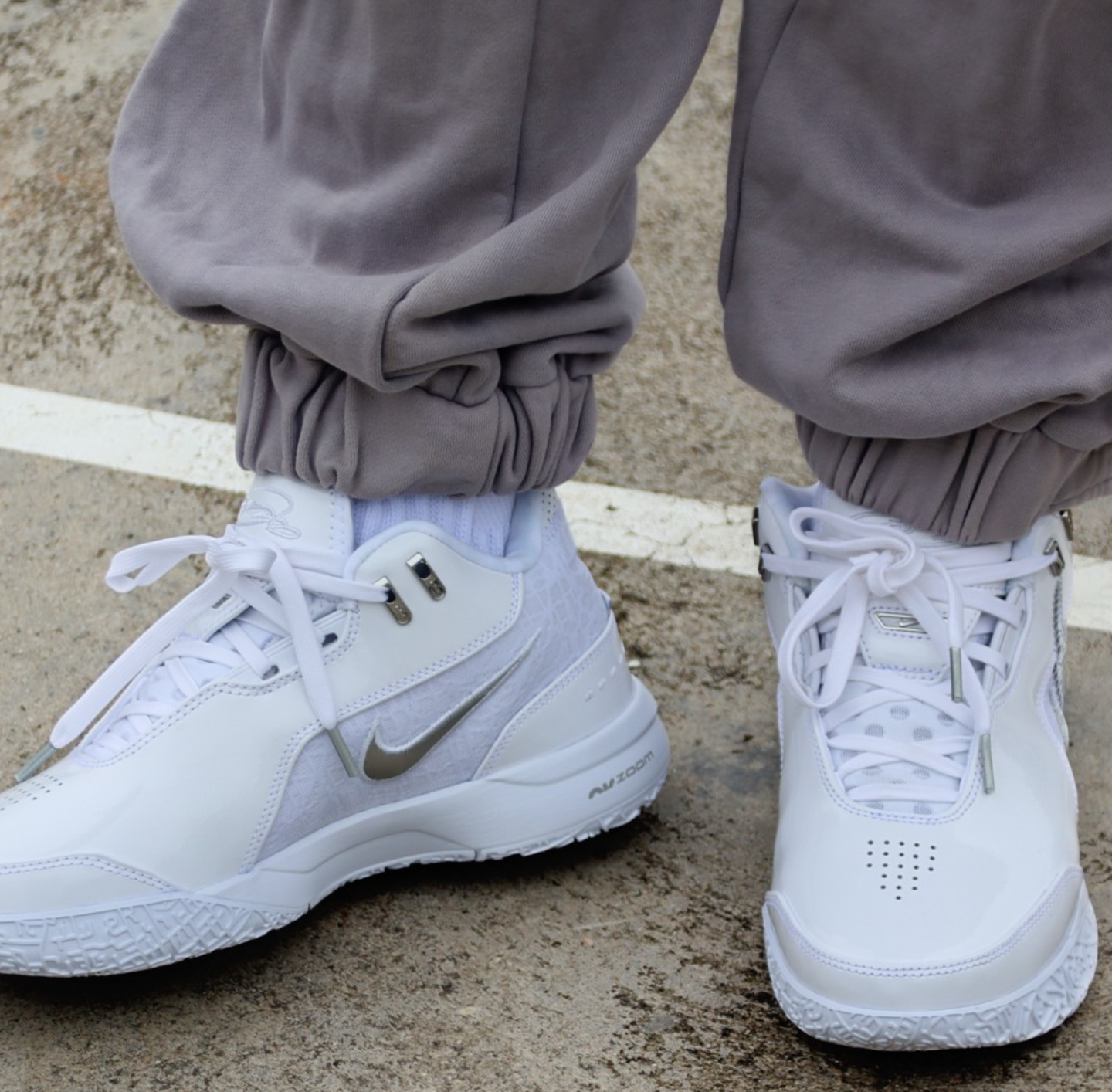 Giay Nike Lebron NXXT Gen Ampd 'White Silver' FJ1567-102