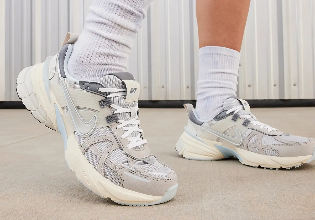 Giay Nike V2K Run 'Light Bone Iron Ore' FZ3596‑072
